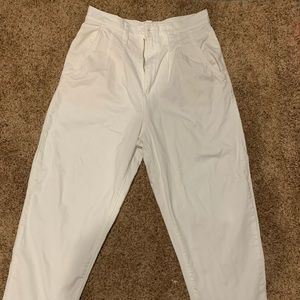 Levi’s Balloon Pant Leg
